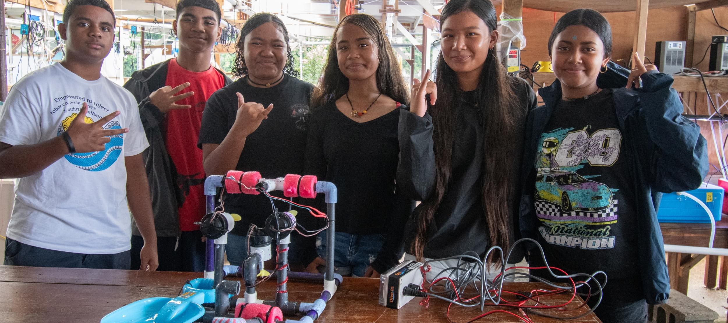 PICRC launches new student program on building underwater robots